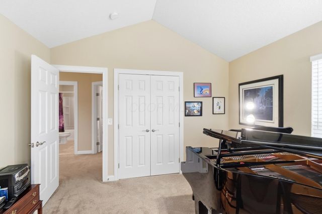 4184 Bradhurst Drive, 19, Dublin, OH 43016