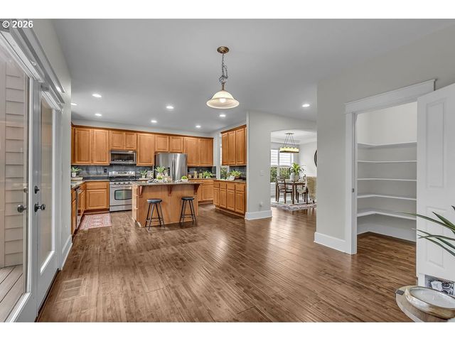 9750 Sw TEPHRA Ter, Beaverton, OR 97007