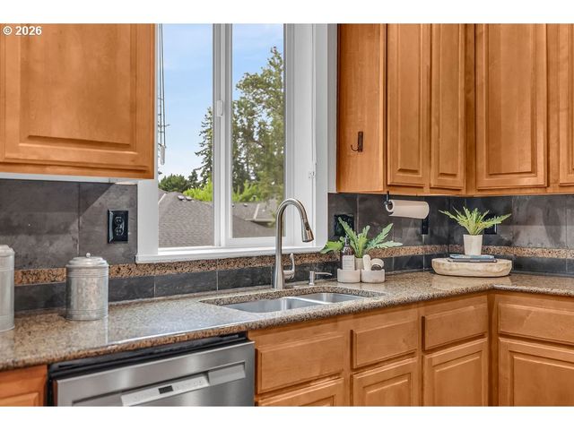 9750 Sw TEPHRA Ter, Beaverton, OR 97007