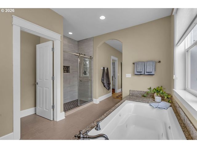 9750 Sw TEPHRA Ter, Beaverton, OR 97007