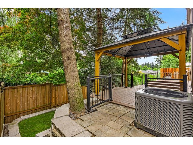 9750 Sw TEPHRA Ter, Beaverton, OR 97007