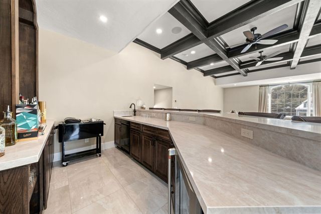 5 Osprey Lane, Nashua, NH 03062