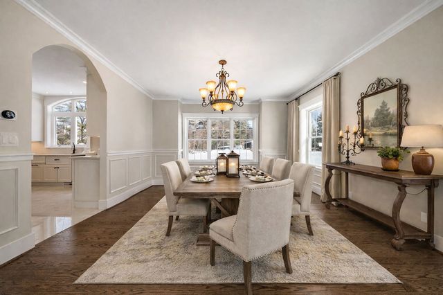 5 Osprey Lane, Nashua, NH 03062