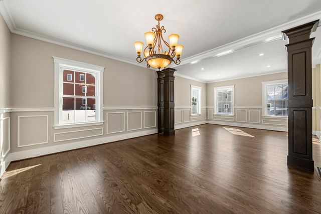 5 Osprey Lane, Nashua, NH 03062