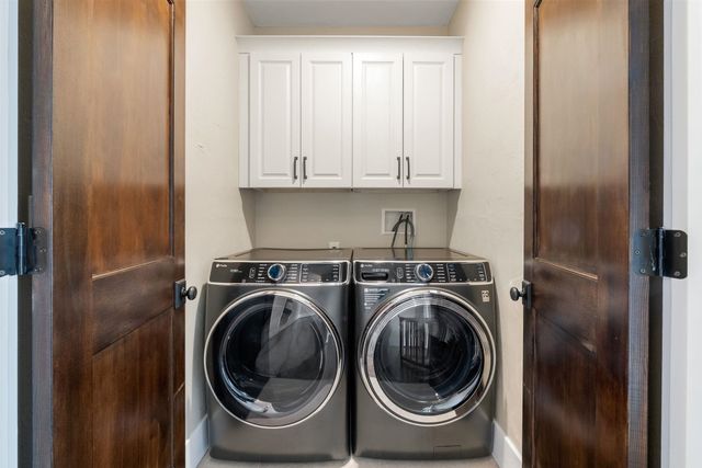 5 Osprey Lane, Nashua, NH 03062