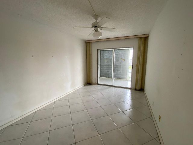 4096 Westbury H 4096, Deerfield Beach, FL 33442