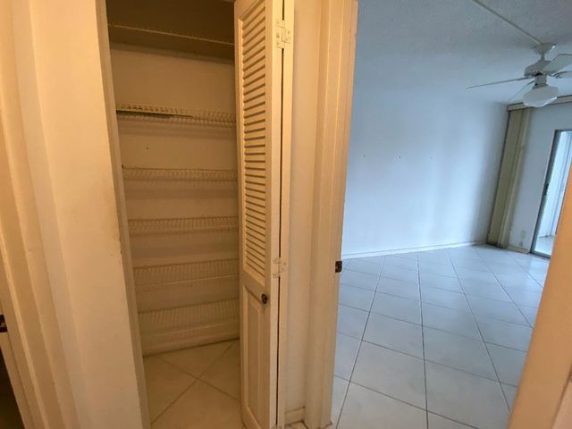 4096 Westbury H 4096, Deerfield Beach, FL 33442