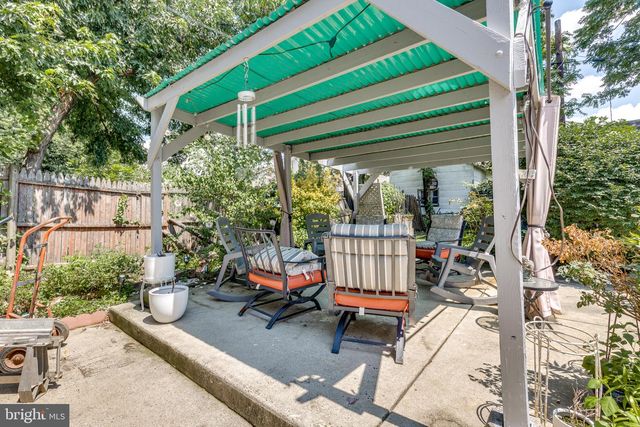 230 ELM AVE, Woodlynne, NJ 08107