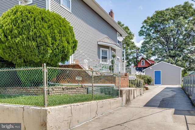 230 ELM AVE, Woodlynne, NJ 08107