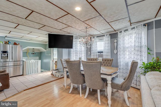 230 ELM AVE, Woodlynne, NJ 08107