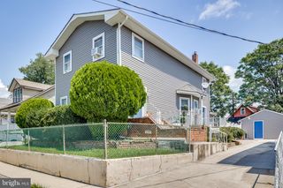 230 ELM AVE, Woodlynne, NJ 08107