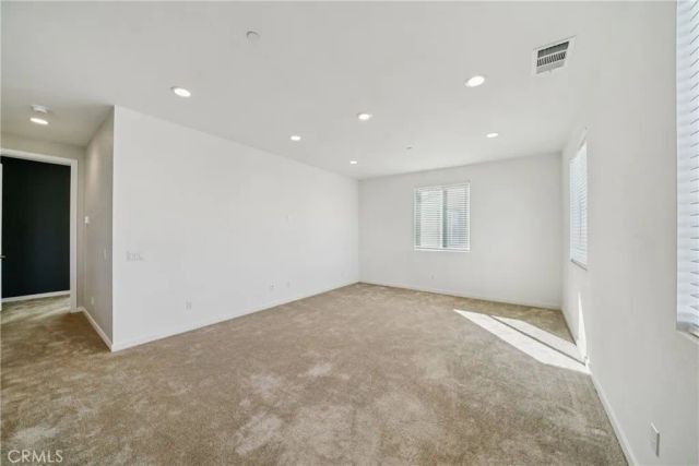 35461 Alexandria, Beaumont, CA 92223