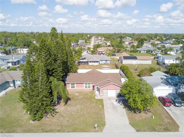 8389 Butternut RD, Fort Myers, FL 33967
