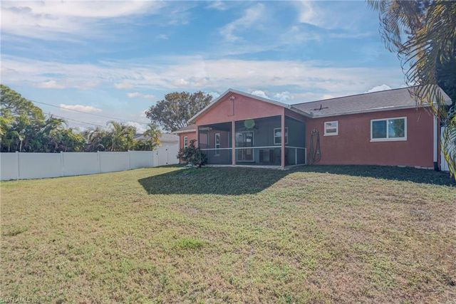 8389 Butternut RD, Fort Myers, FL 33967