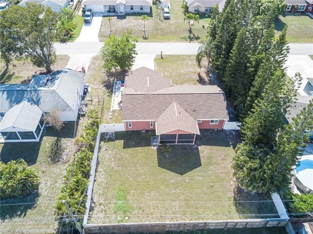 8389 Butternut RD, Fort Myers, FL 33967