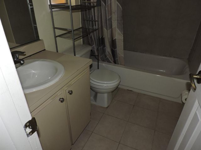 8599 Crater Terrace, West Palm Beach, FL 33403