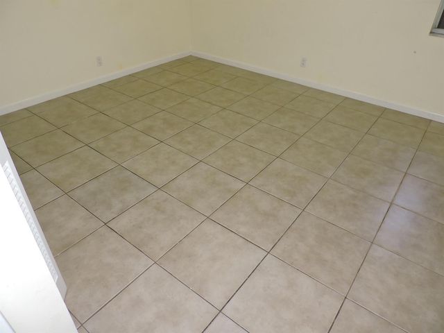 8599 Crater Terrace, West Palm Beach, FL 33403