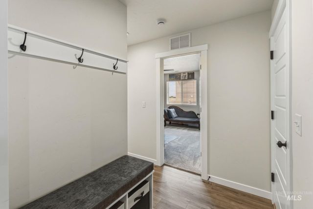 3907 W Maypearl St, Meridian, ID 83642