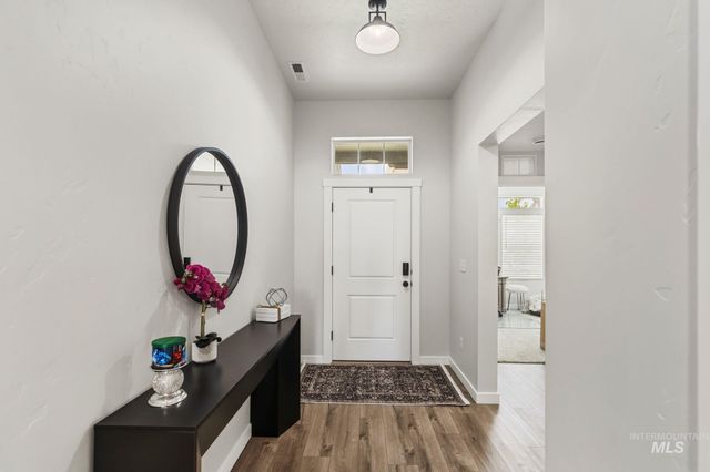 3907 W Maypearl St, Meridian, ID 83642