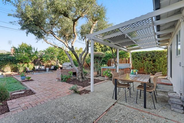 141 Muir Avenue, Santa Clara, CA 95051