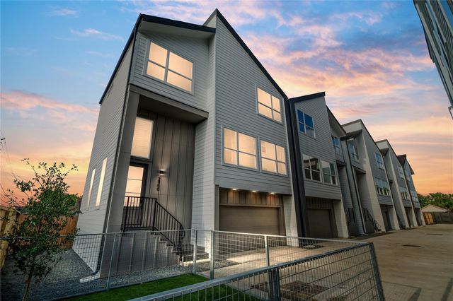 2948 Pitzlin Street, Houston, TX 77023