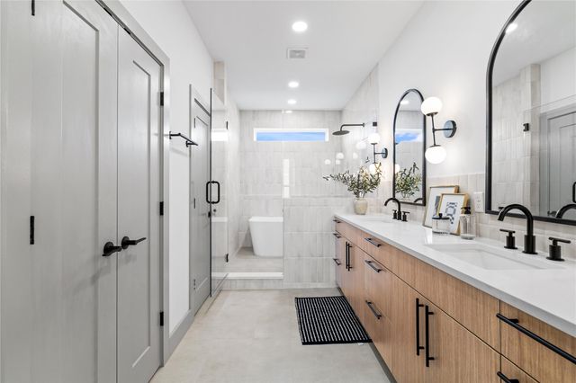 2948 Pitzlin Street, Houston, TX 77023