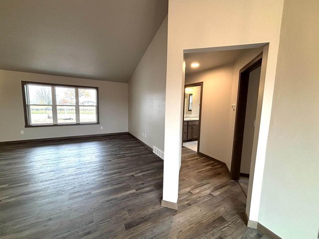 W6535 BREEZY WAY, Appleton, WI 54915