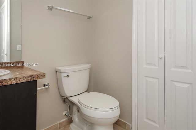 15867 SW 68th Ter, Miami, FL 33193