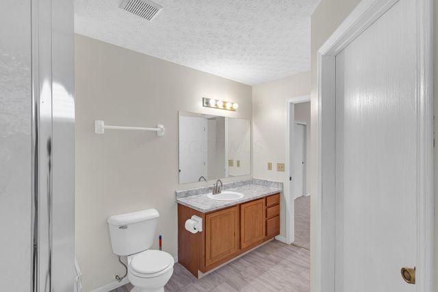 1599 Covina Drive, Columbus, OH 43228