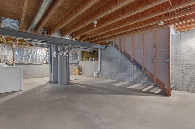 1599 Covina Drive, Columbus, OH 43228