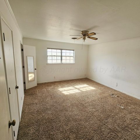 116 BAILEY Avenue, Dumas, TX 79029