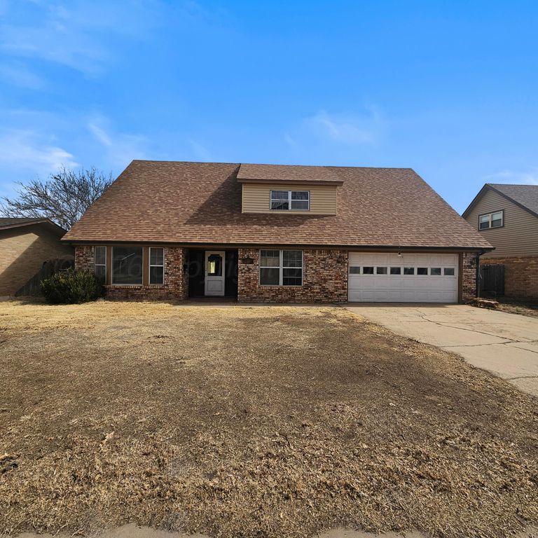 116 BAILEY Avenue, Dumas, TX 79029