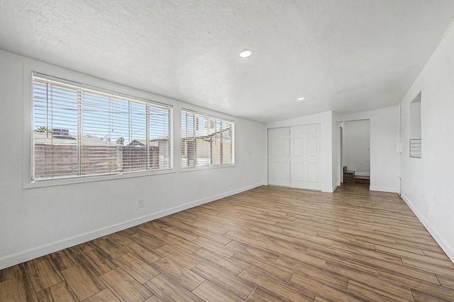 3519 W Orchid Lane, Phoenix, AZ 85051