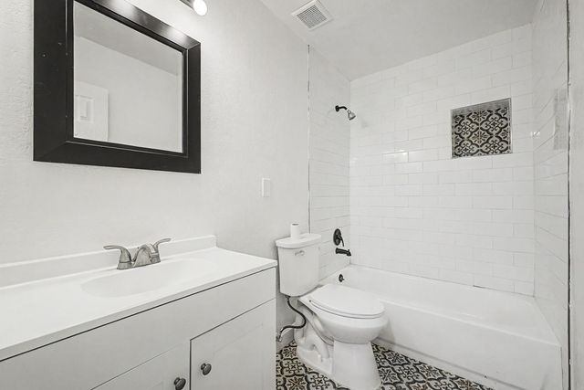 3519 W Orchid Lane, Phoenix, AZ 85051