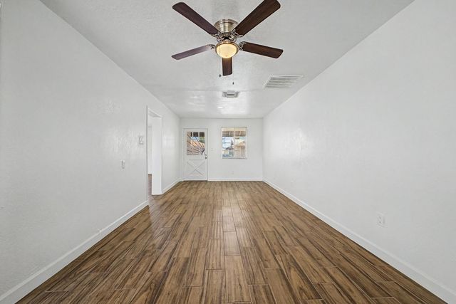 3519 W Orchid Lane, Phoenix, AZ 85051