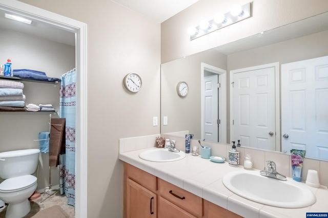 4145 Winners Circle Av SE, Albany, OR 97322