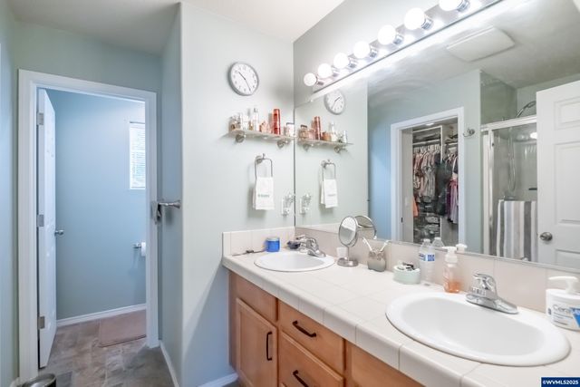 4145 Winners Circle Av SE, Albany, OR 97322