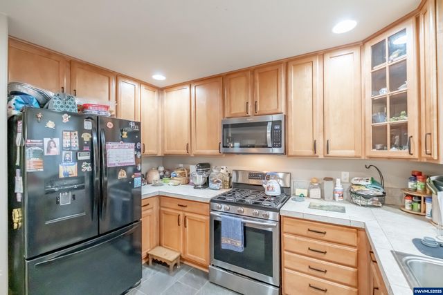 4145 Winners Circle Av SE, Albany, OR 97322