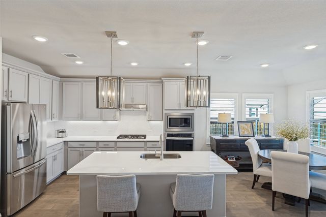 3216 Mountwell Drive, Mckinney, TX 75071