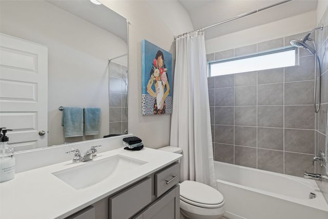 3216 Mountwell Drive, Mckinney, TX 75071