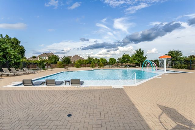 3216 Mountwell Drive, Mckinney, TX 75071