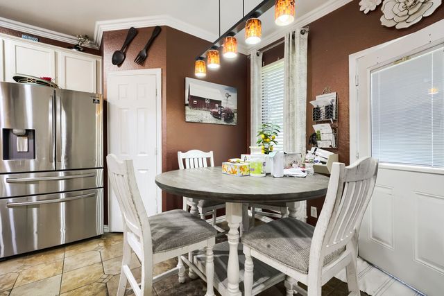 5717 Greenway Drive, Rowlett, TX 75089