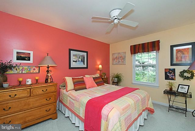 201 ESSEX CT, Lansdale, PA 19446