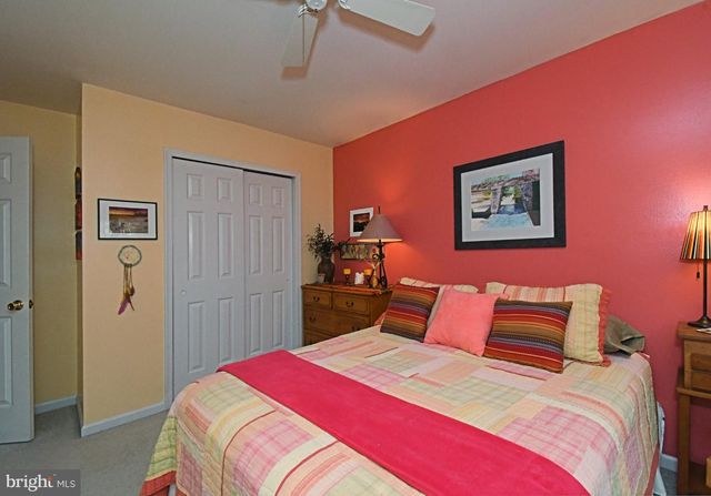 201 ESSEX CT, Lansdale, PA 19446