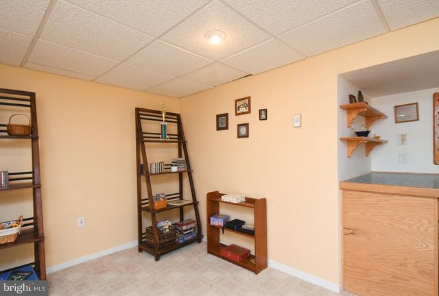 201 ESSEX CT, Lansdale, PA 19446