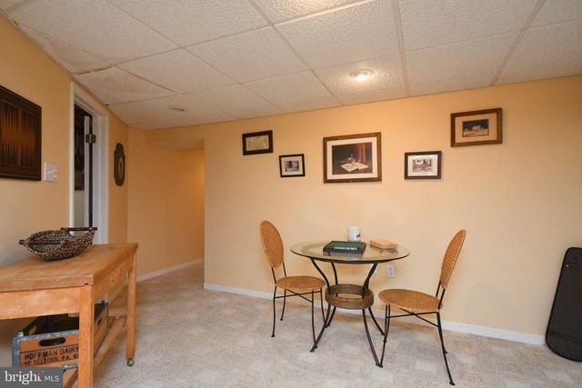 201 ESSEX CT, Lansdale, PA 19446