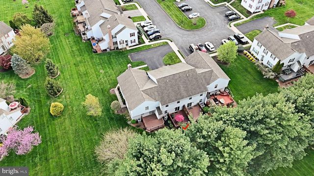 201 ESSEX CT, Lansdale, PA 19446