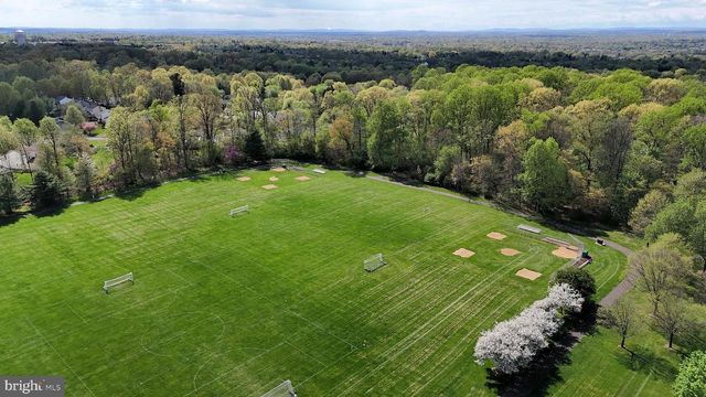 201 ESSEX CT, Lansdale, PA 19446