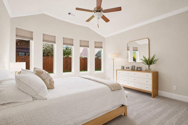 7 Peace Tree, The Woodlands, TX 77375