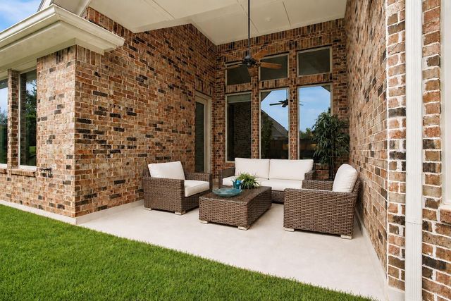 7 Peace Tree, The Woodlands, TX 77375